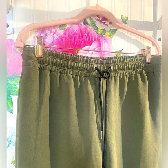 Theory Olive Green Pants Sz 4 - Picture 2 of 6